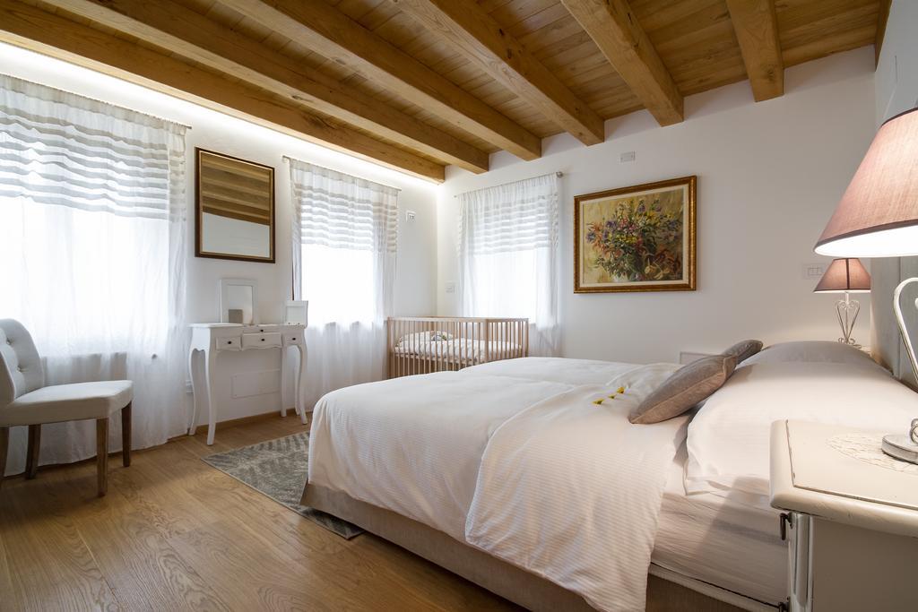 Casa Sittaro Villa Grimacco Værelse billede